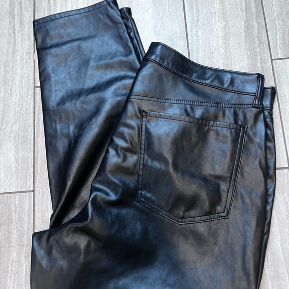 Old Navy High-Waisted OG Straight Faux-Leather Ankle Pants for Women NWT 18 - Picture 7 of 9